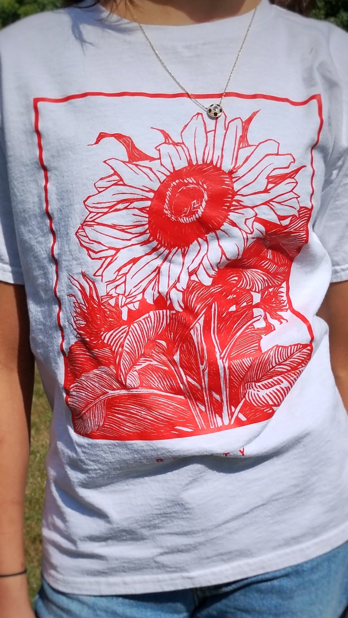 BEAUTY SHIRT